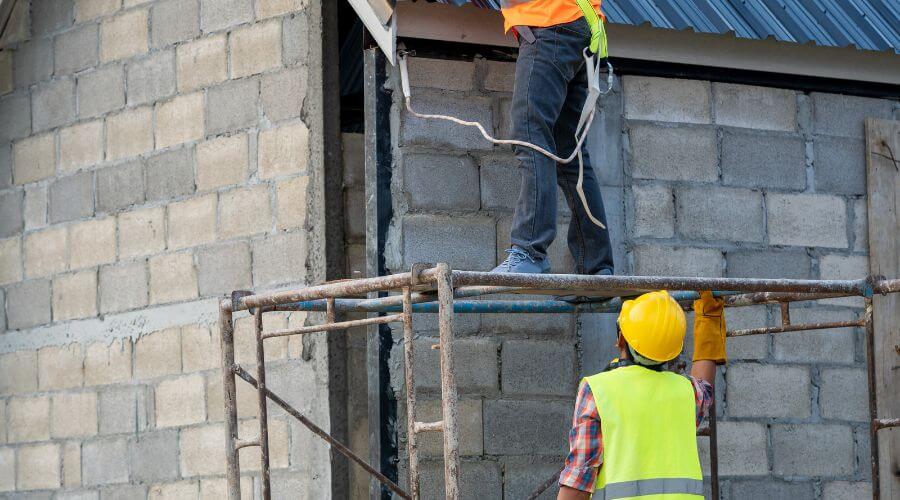Expert Emergency Roof Repairs services in Summit, AR